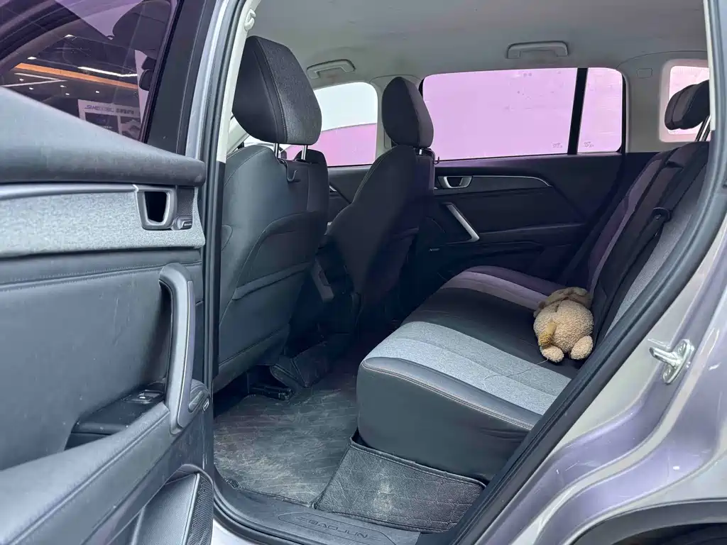 Baojun RS-5 2019 1.5T MT VI