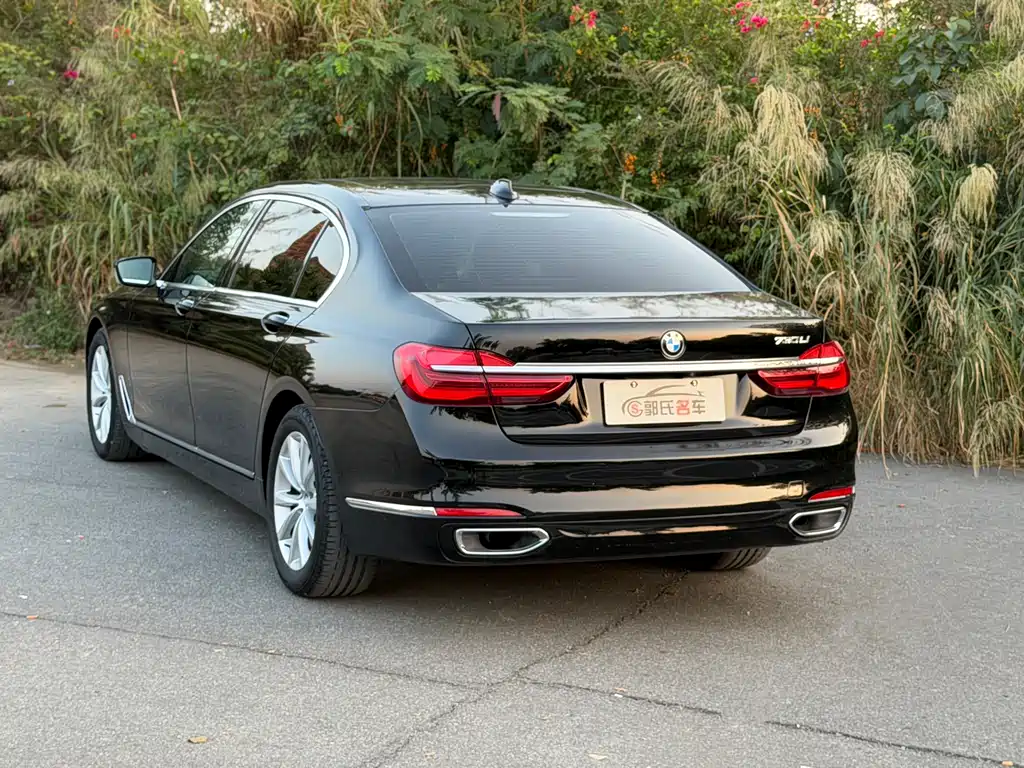 BMW 7 Series 7 2017 730Li Lead