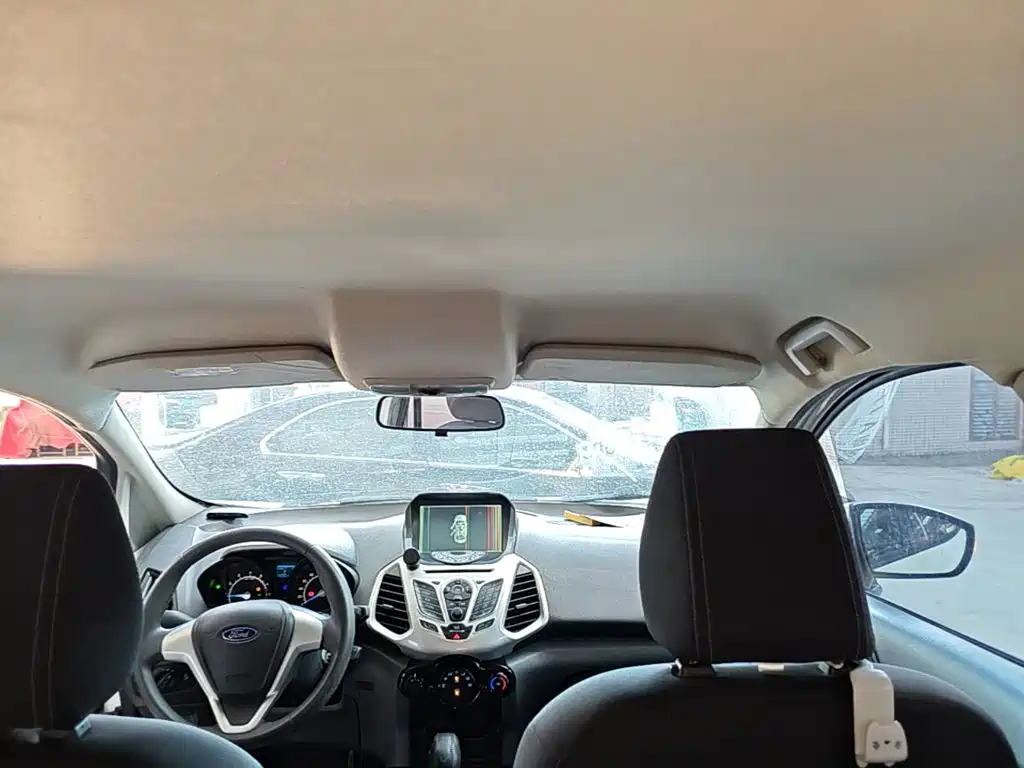 Ford Ecosport — миниатюра 18