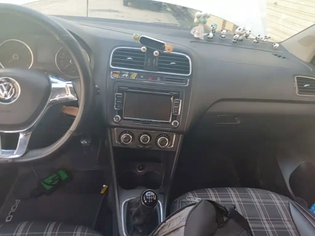 Volkswagen Polo — миниатюра 13