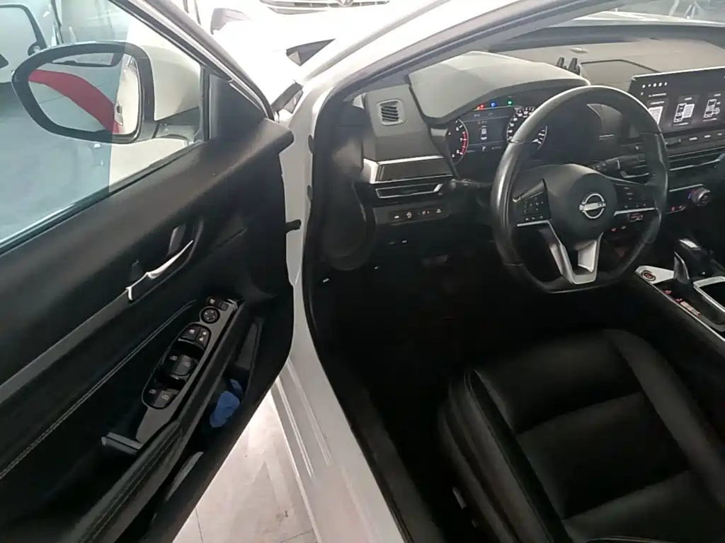 Nissan Teana — миниатюра 16