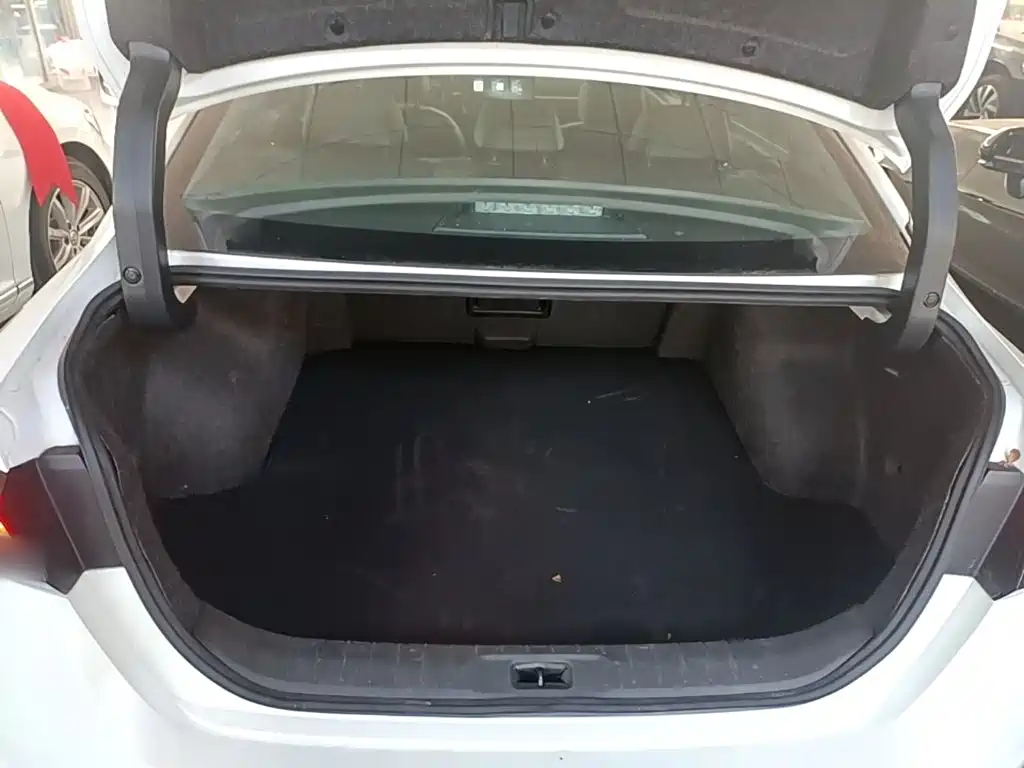 Nissan Teana — миниатюра 19