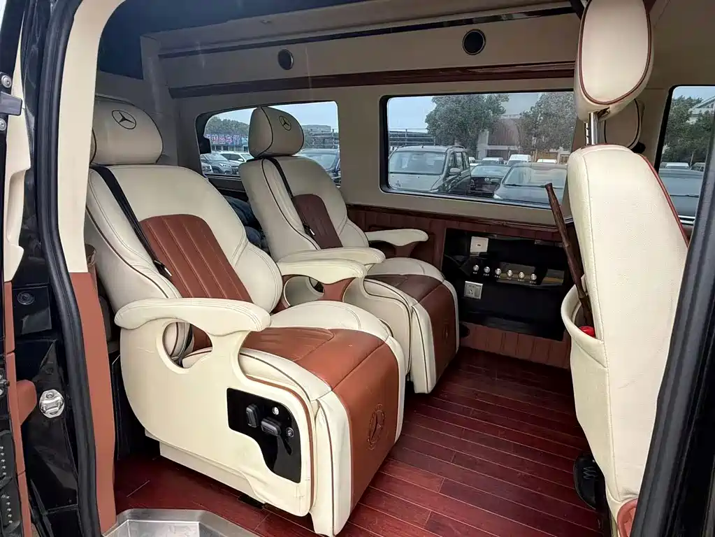 Mercedes-Benz Vito — миниатюра 4