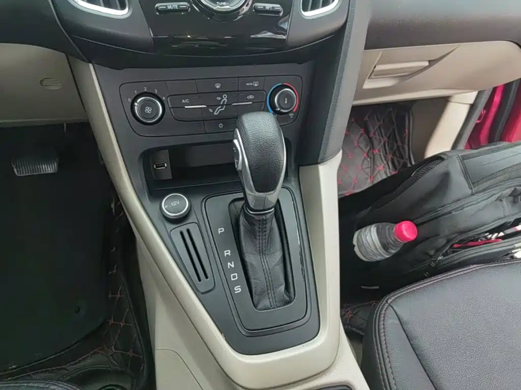 Ford Focus — миниатюра 14