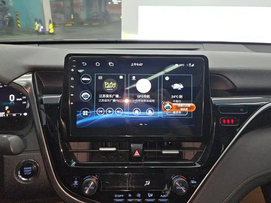 Toyota Camry — миниатюра 13