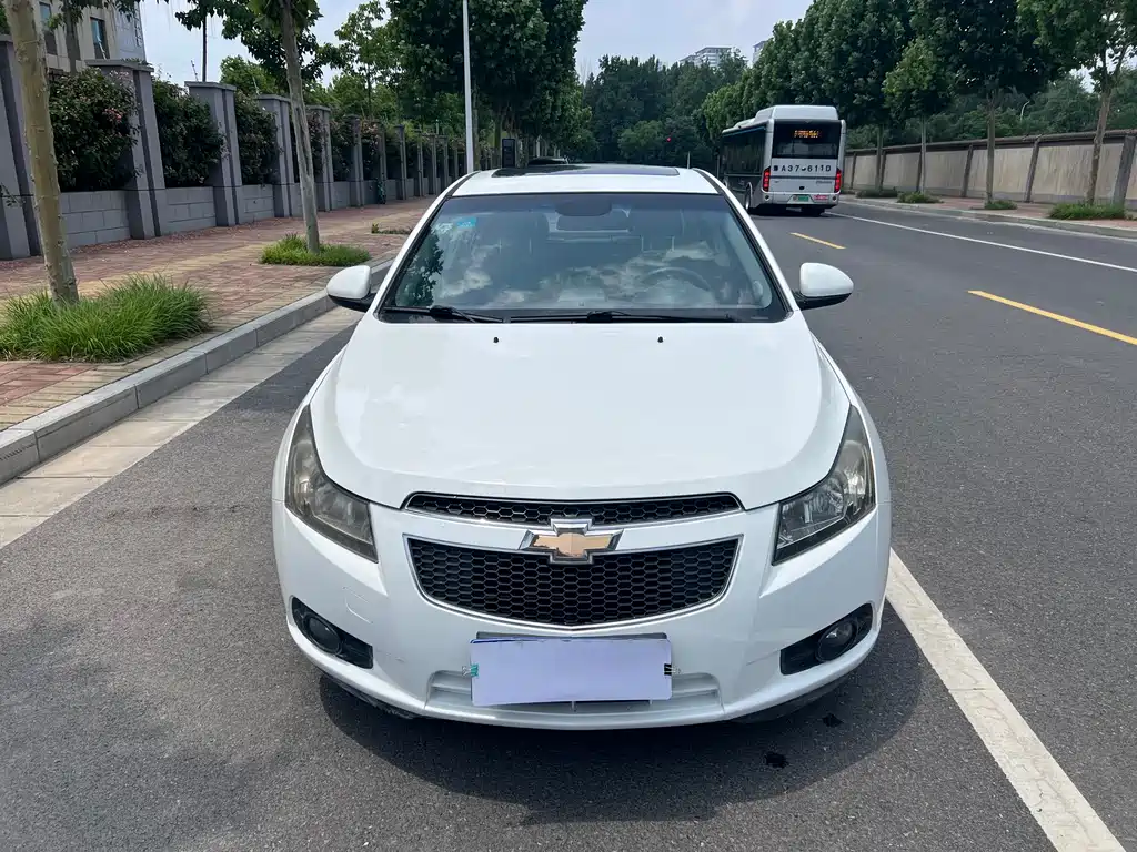 Chevrolet Cruze 2013 1.6L SE WTCC MT