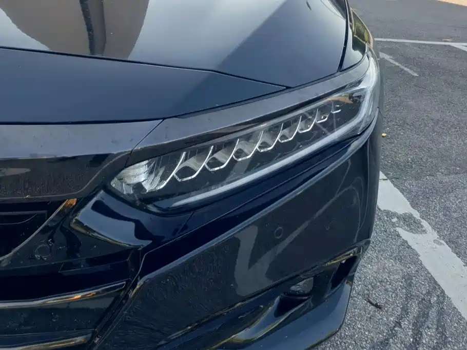 Honda Accord — миниатюра 5