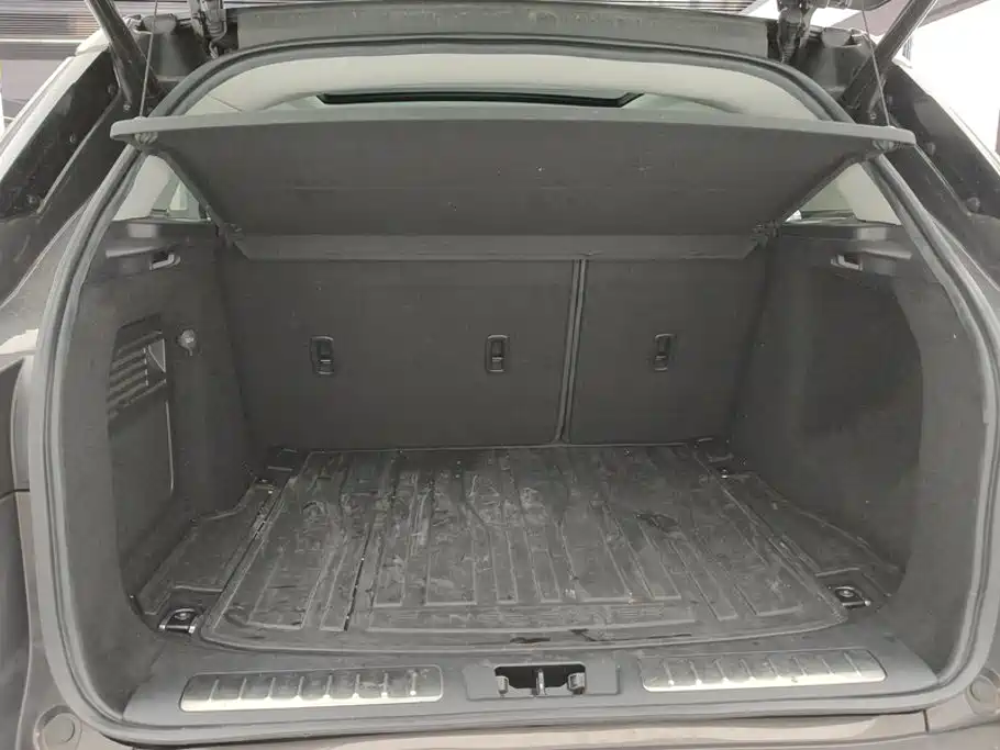 Land Rover Evoque (Import) — миниатюра 4