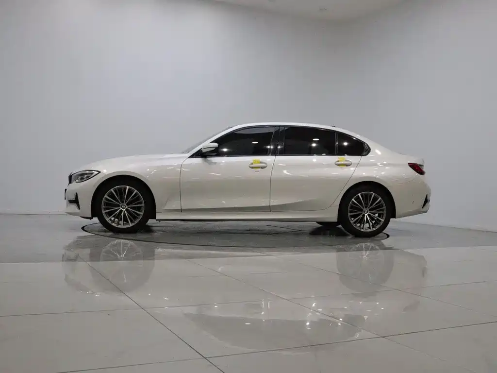 BMW 3 Series — миниатюра 8