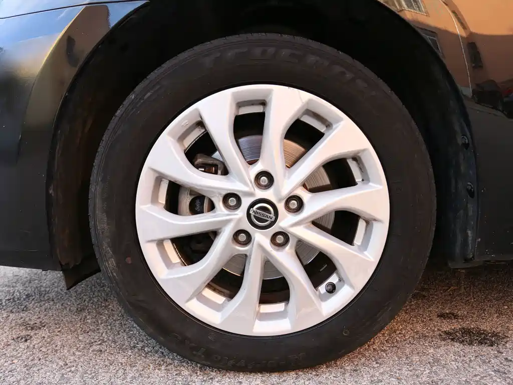 Nissan Sylphy — миниатюра 13