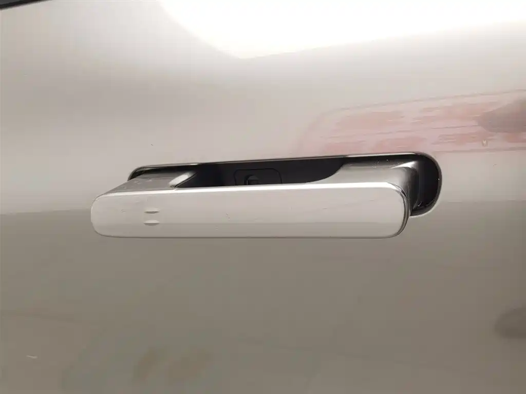 ZEEKR EXTREME KRYPTON 001