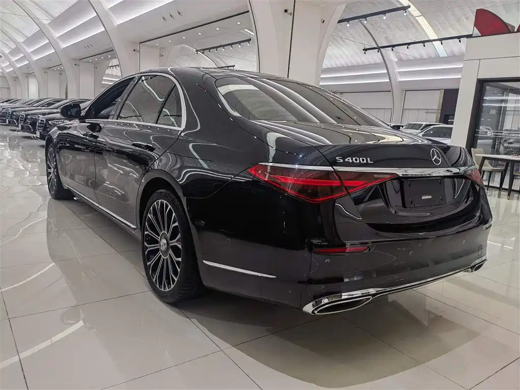 MERCEDES-BENZ S CLASS