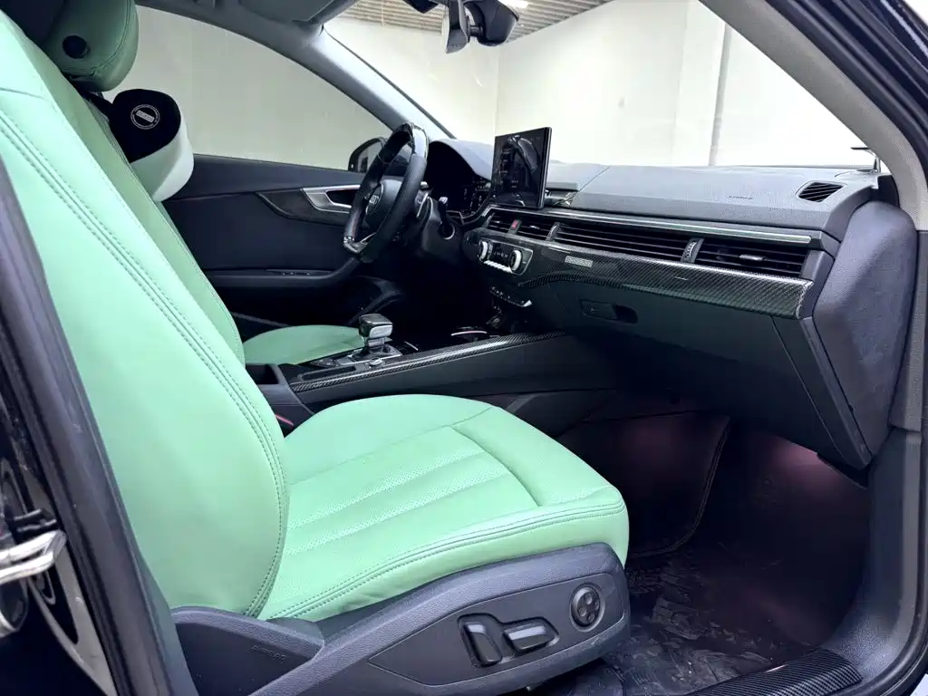 Audi A4 (Import) — миниатюра 11