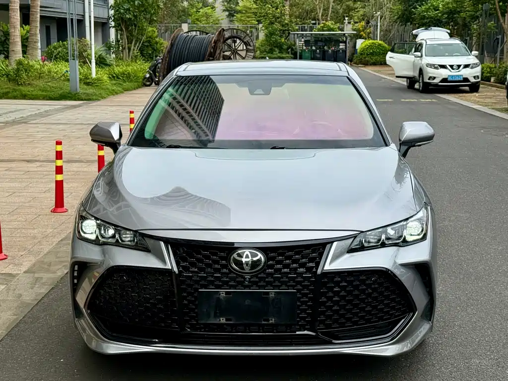 TOYOTA ASIAN DRAGON