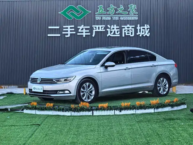 VOLKSWAGEN MAGOTAN 2017