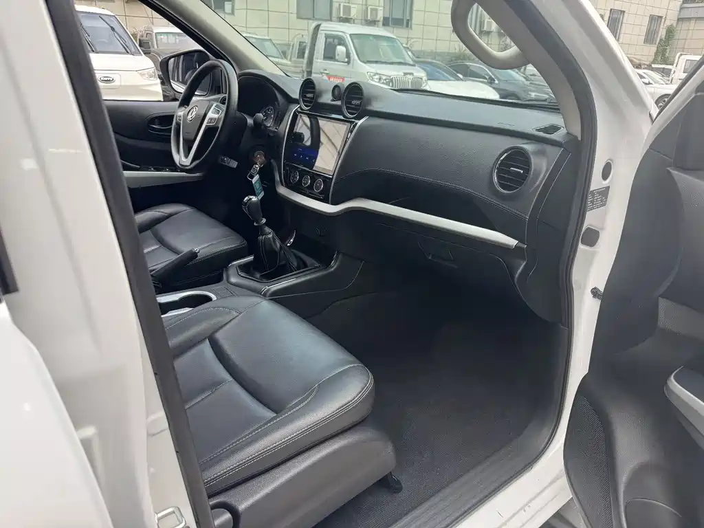 Dongfeng Palasso — миниатюра 8