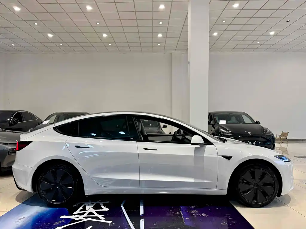 Tesla Model 3 — фотографии объявления, Фото 14