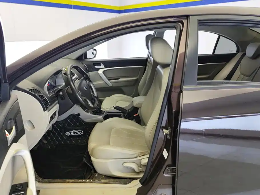 Geely Emgrand — миниатюра 9