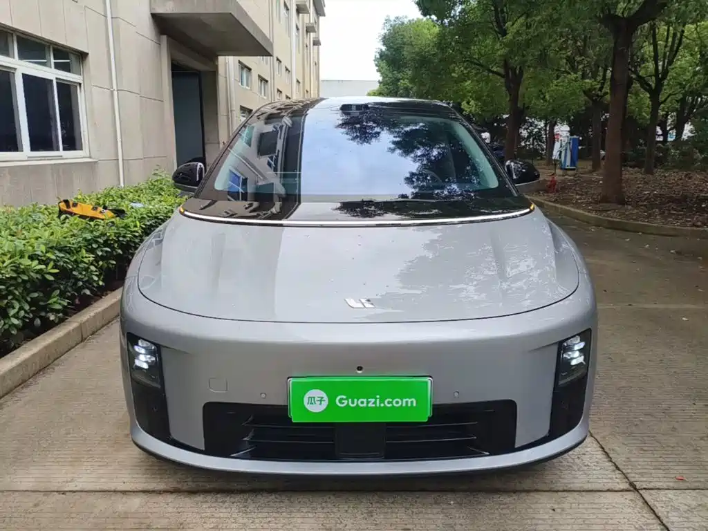 Li Auto Li i8 — миниатюра 3