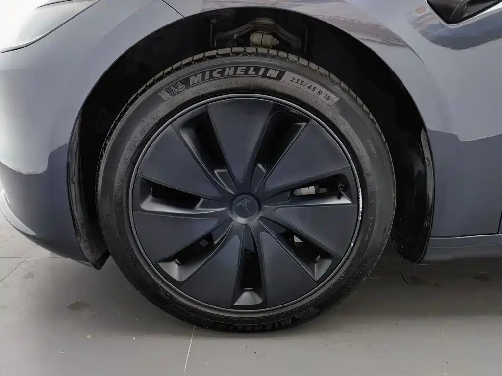 Tesla Model 3 — фотографии объявления, Фото 17