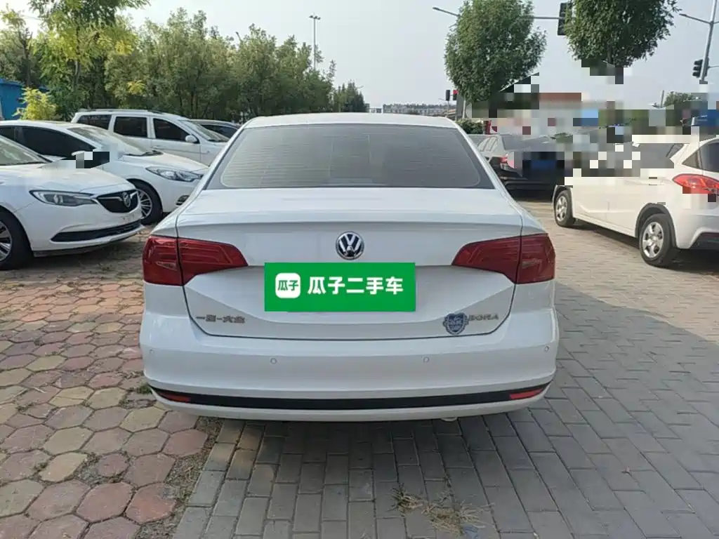 Volkswagen Bora — миниатюра 6