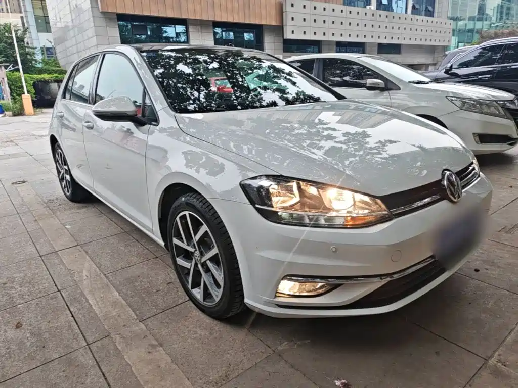 Volkswagen Golf — миниатюра 4