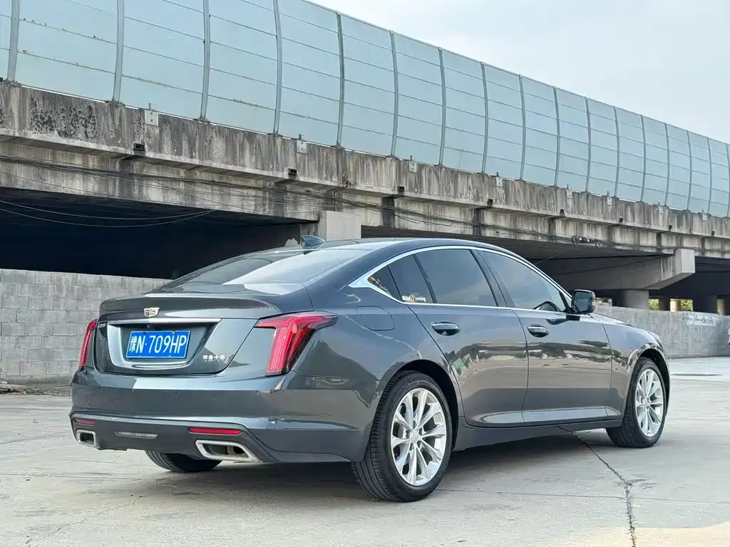 CADILLAC CT5