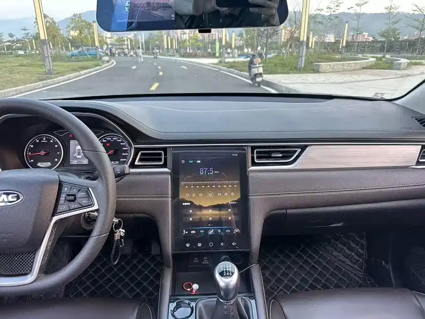 JAC A5 — миниатюра 11