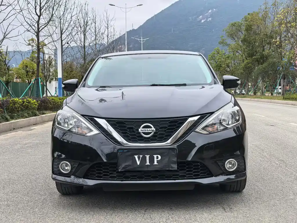 NISSAN XUAN YI