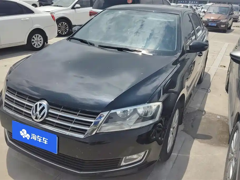 Volkswagen Lavida 2013