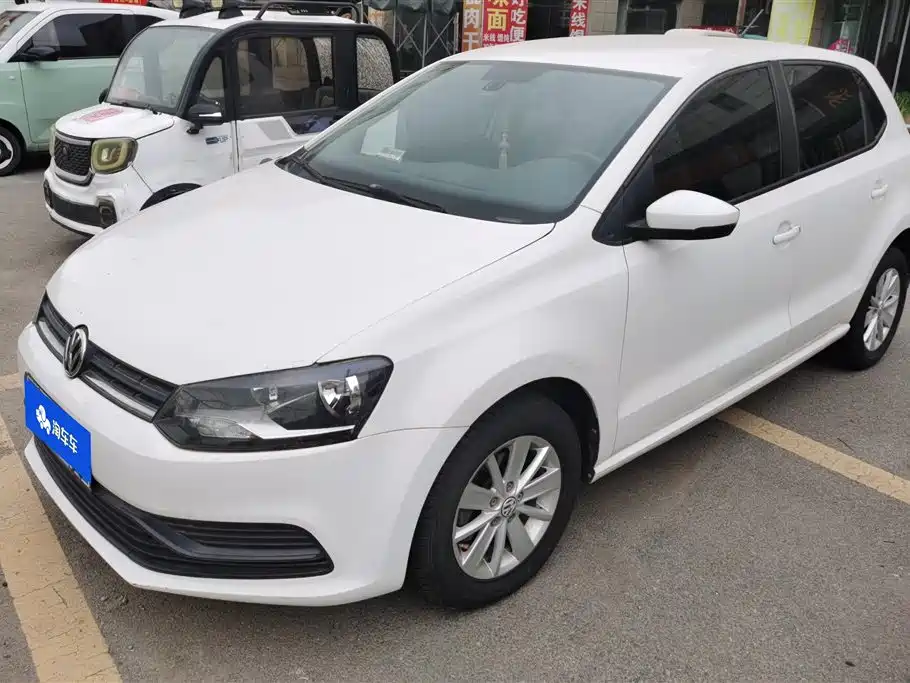 Volkswagen Polo 2015