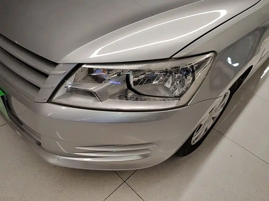 Volkswagen Santana — миниатюра 24