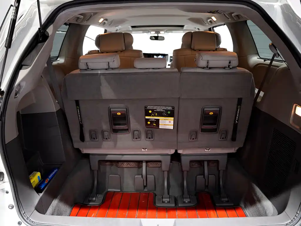 Toyota Sienna 2020 3.5L
