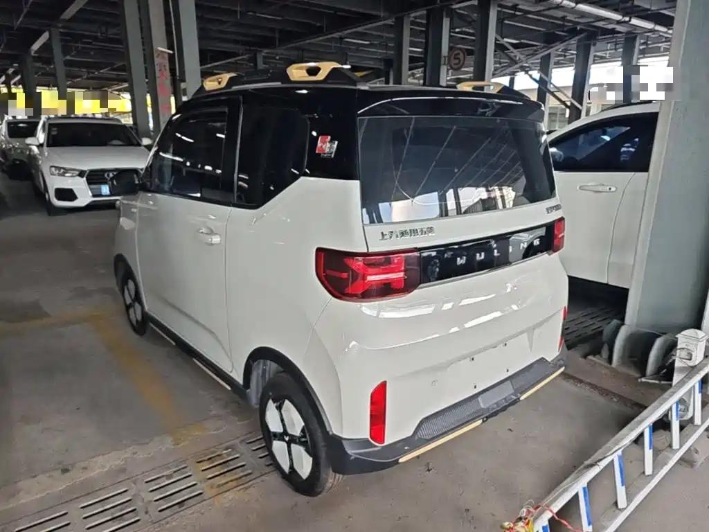 Wuling MINIEV — миниатюра 5