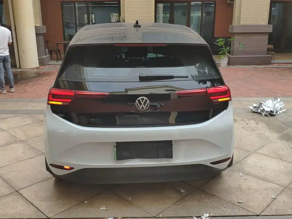 Volkswagen ID.3 — миниатюра 6