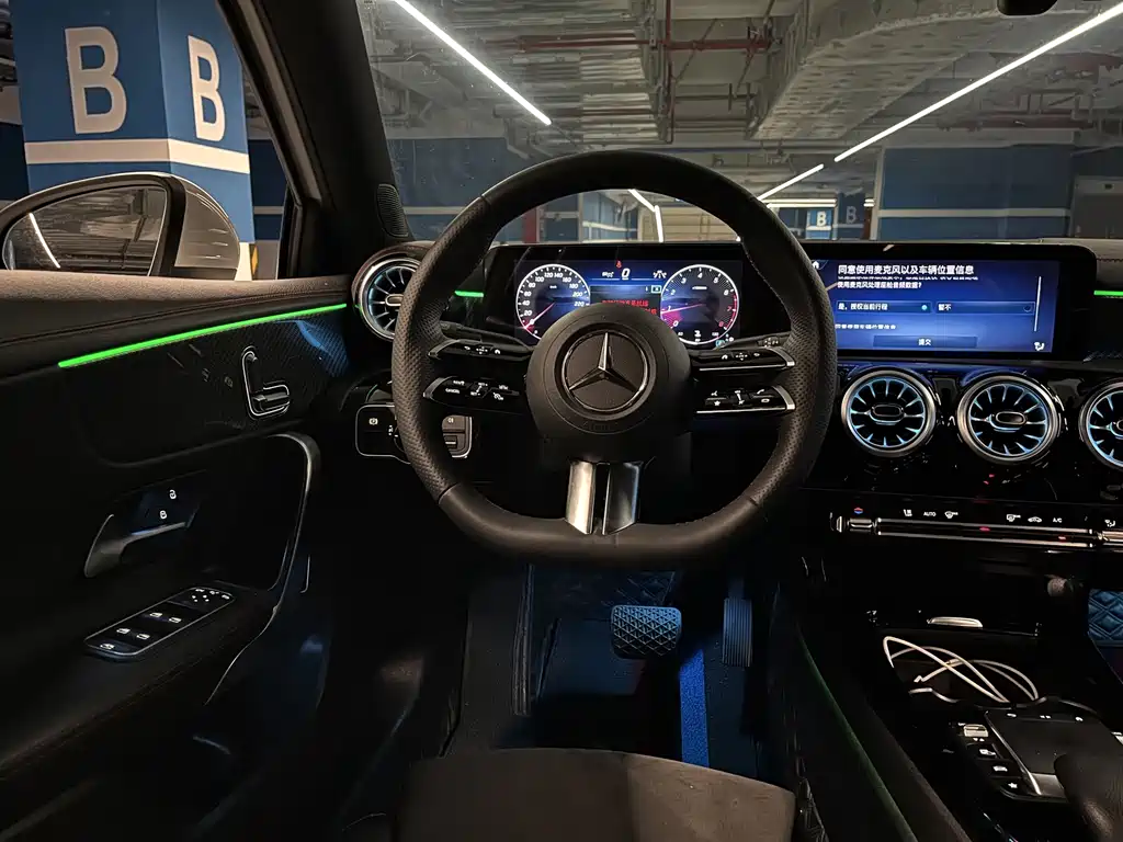 Mercedes-Benz A-Class — миниатюра 18