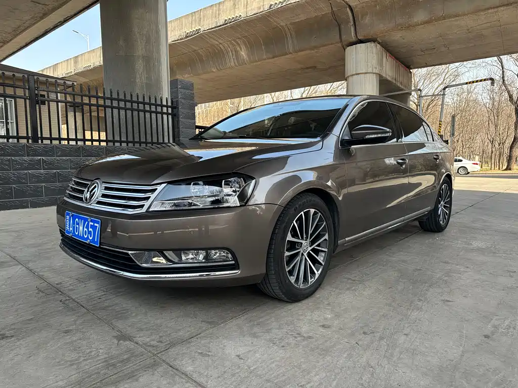Volkswagen Magotan 2016