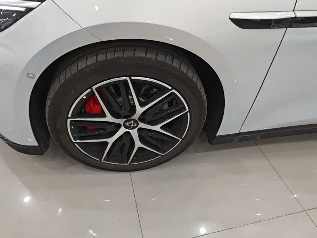 BYD Han L — миниатюра 23