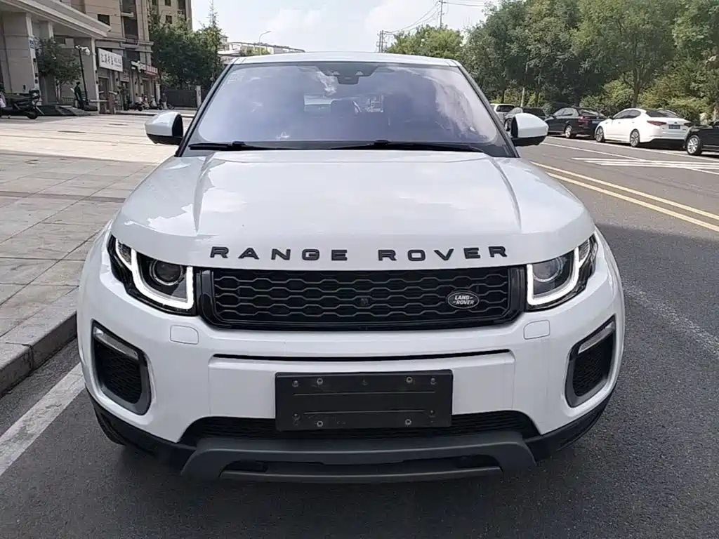 Land Rover Evoque — миниатюра 3