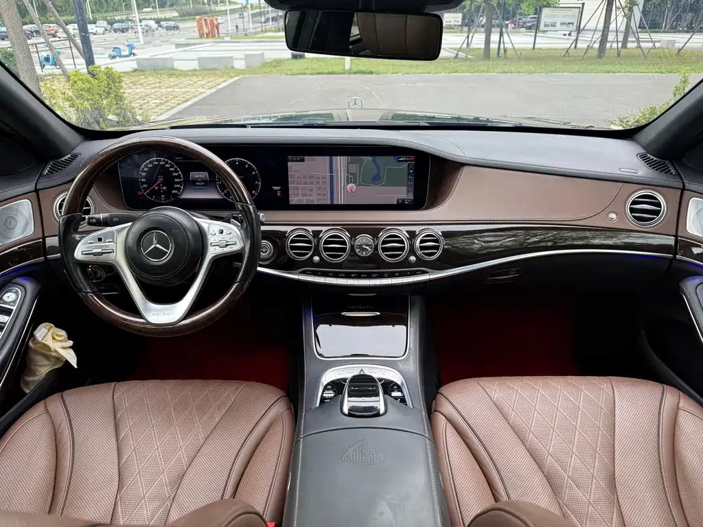 Mercedes-Benz S-Class — миниатюра 11