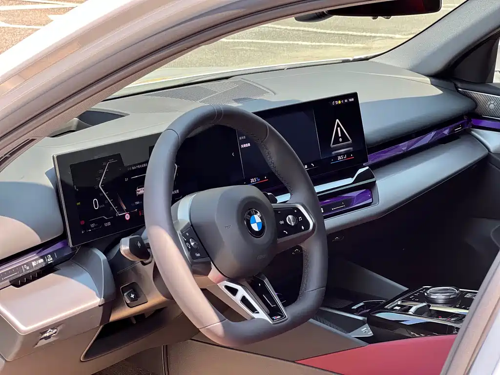BMW 5 Series — миниатюра 10