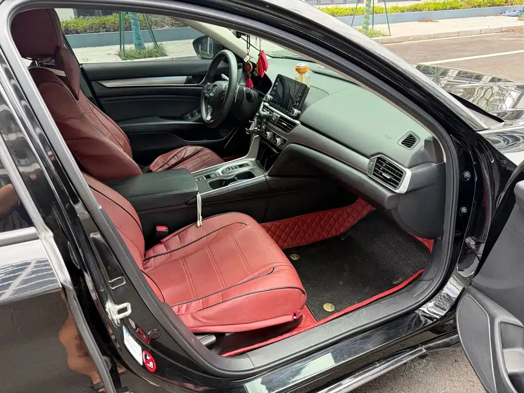 Honda Accord — миниатюра 5