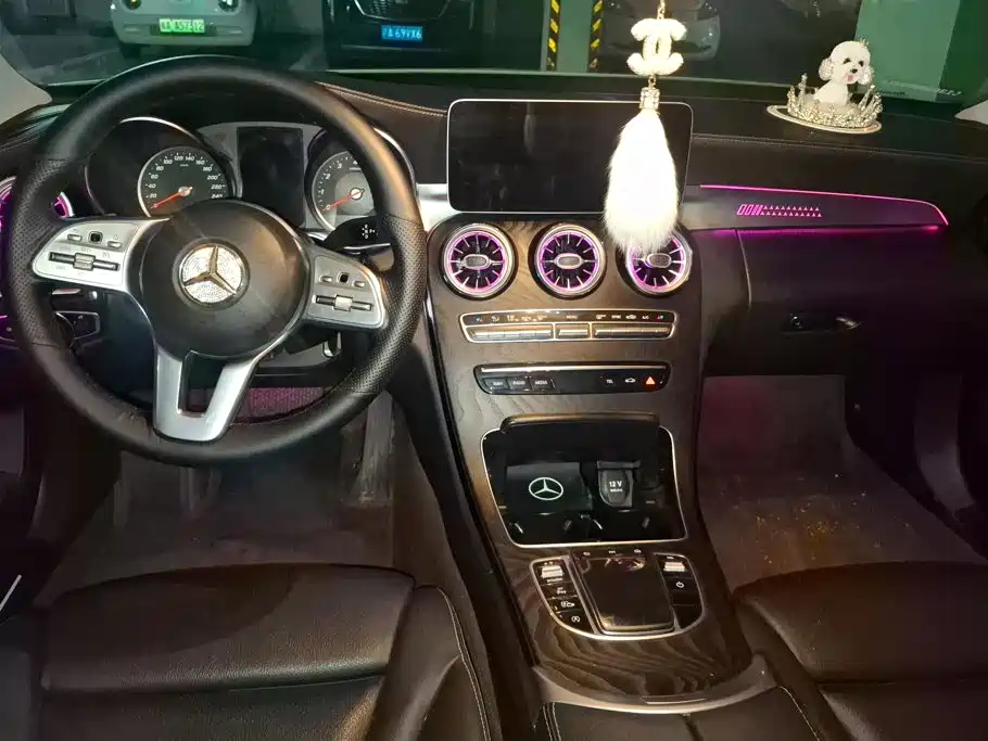 Mercedes-Benz C-Class — миниатюра 12