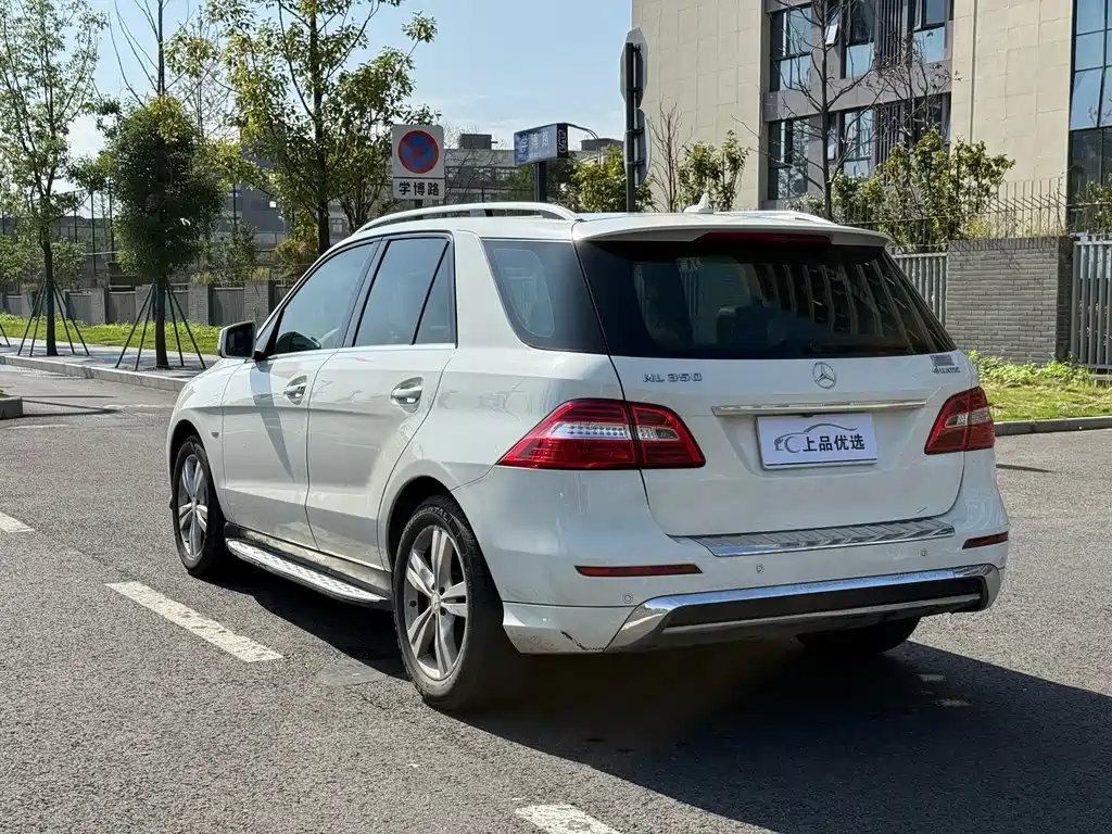 Mercedes-Benz M-Class — миниатюра 24