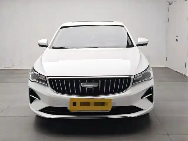 Geely Emgrand — миниатюра 2