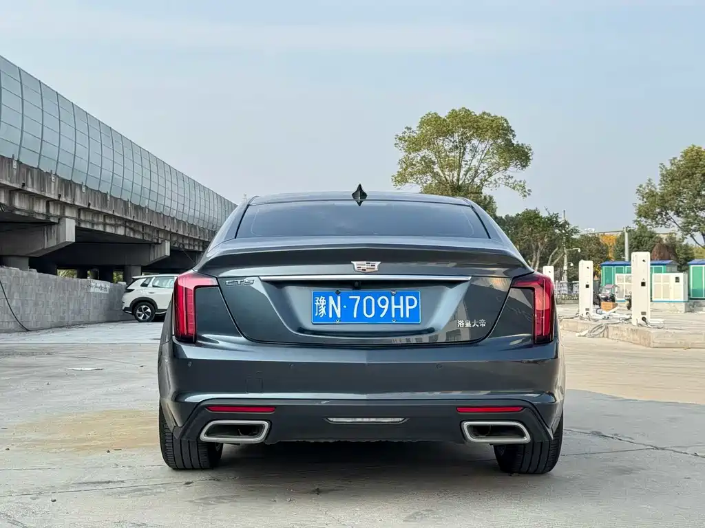CADILLAC CT5