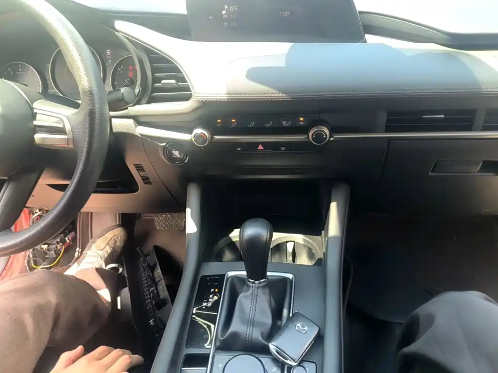 Mazda 3 Axela — миниатюра 13
