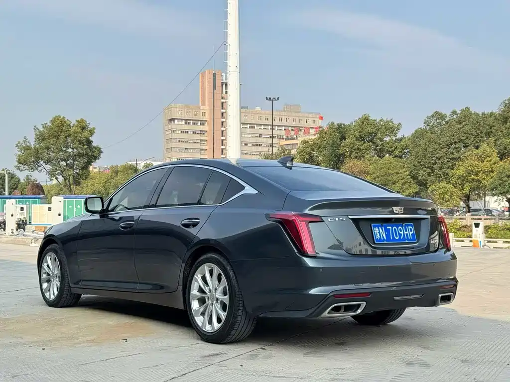 CADILLAC CT5