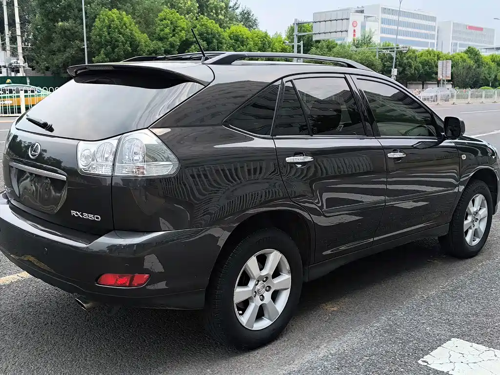 Lexus RX Classic — миниатюра 3