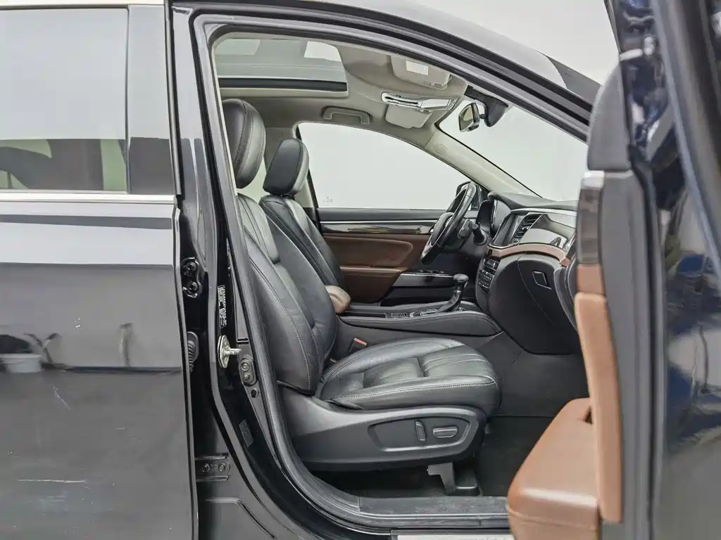 GAC Motor Trumpchi GS8 — миниатюра 23